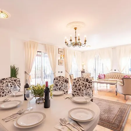 Awesome In With Kitchen Σπίτι διακοπών *