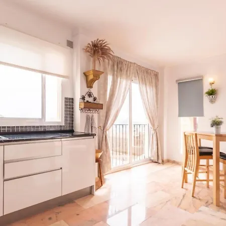 Σπίτι διακοπών Awesome In With Kitchen Benalmádena