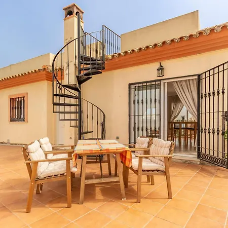 Awesome In With Kitchen Сasa de vacaciones *